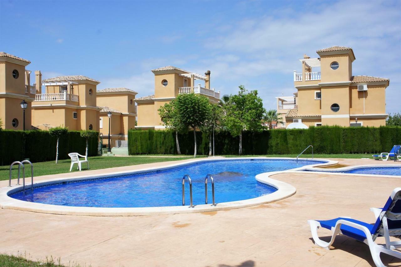 Villa Las Tres Perlas Algorfa Exteriér fotografie