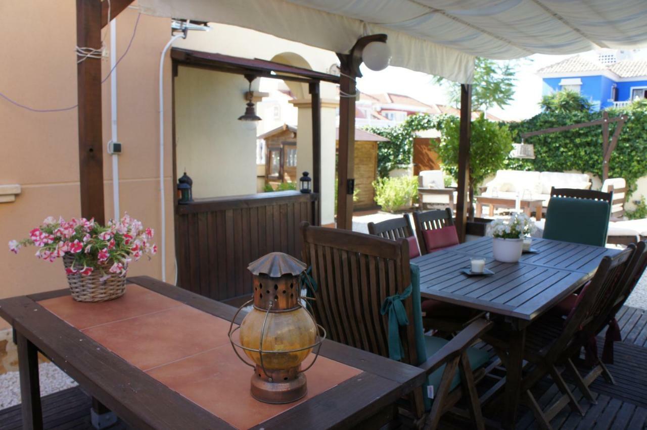Villa Las Tres Perlas Algorfa Exteriér fotografie