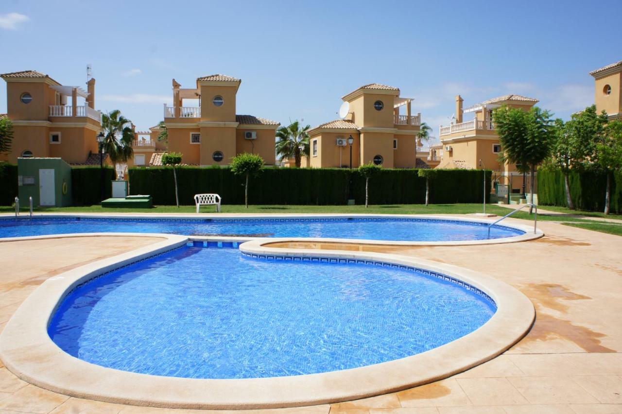 Villa Las Tres Perlas Algorfa Exteriér fotografie